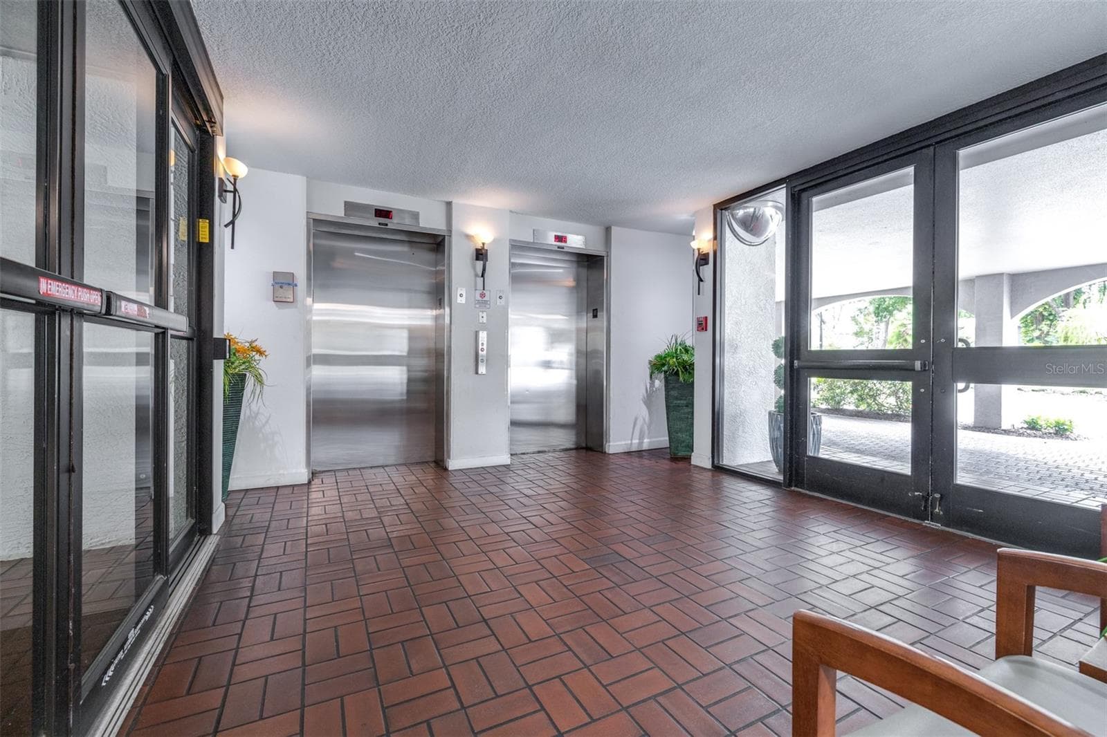 Condominium at 3211 W SWANN AVE #410, TAMPA, photo 36 of 41