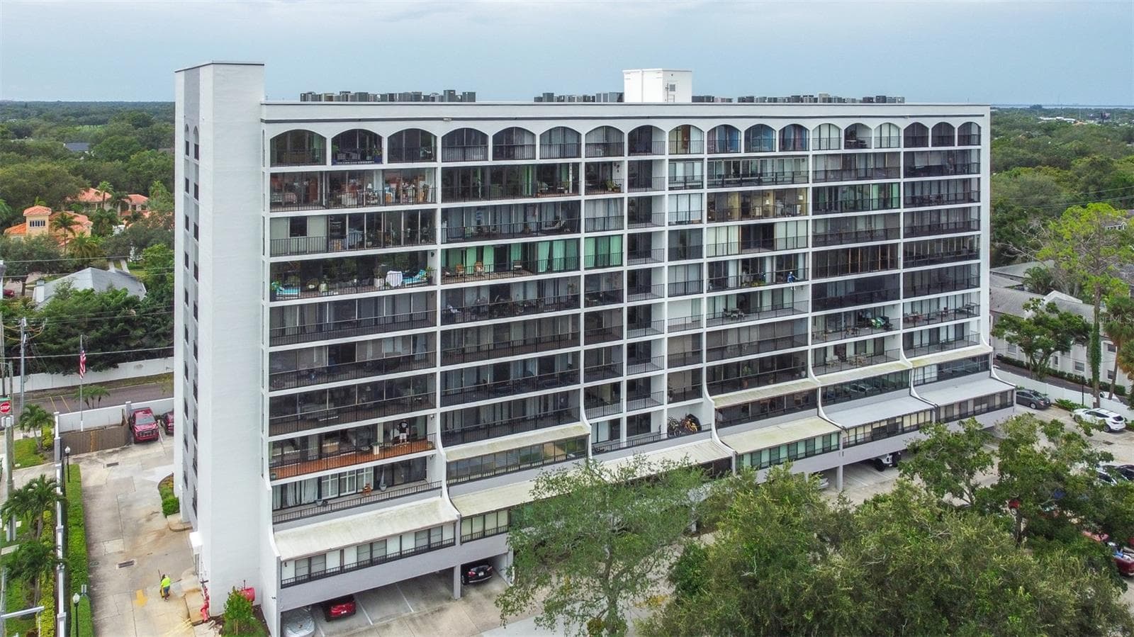 Condominium at 3211 W SWANN AVE #410, TAMPA, photo 37 of 41