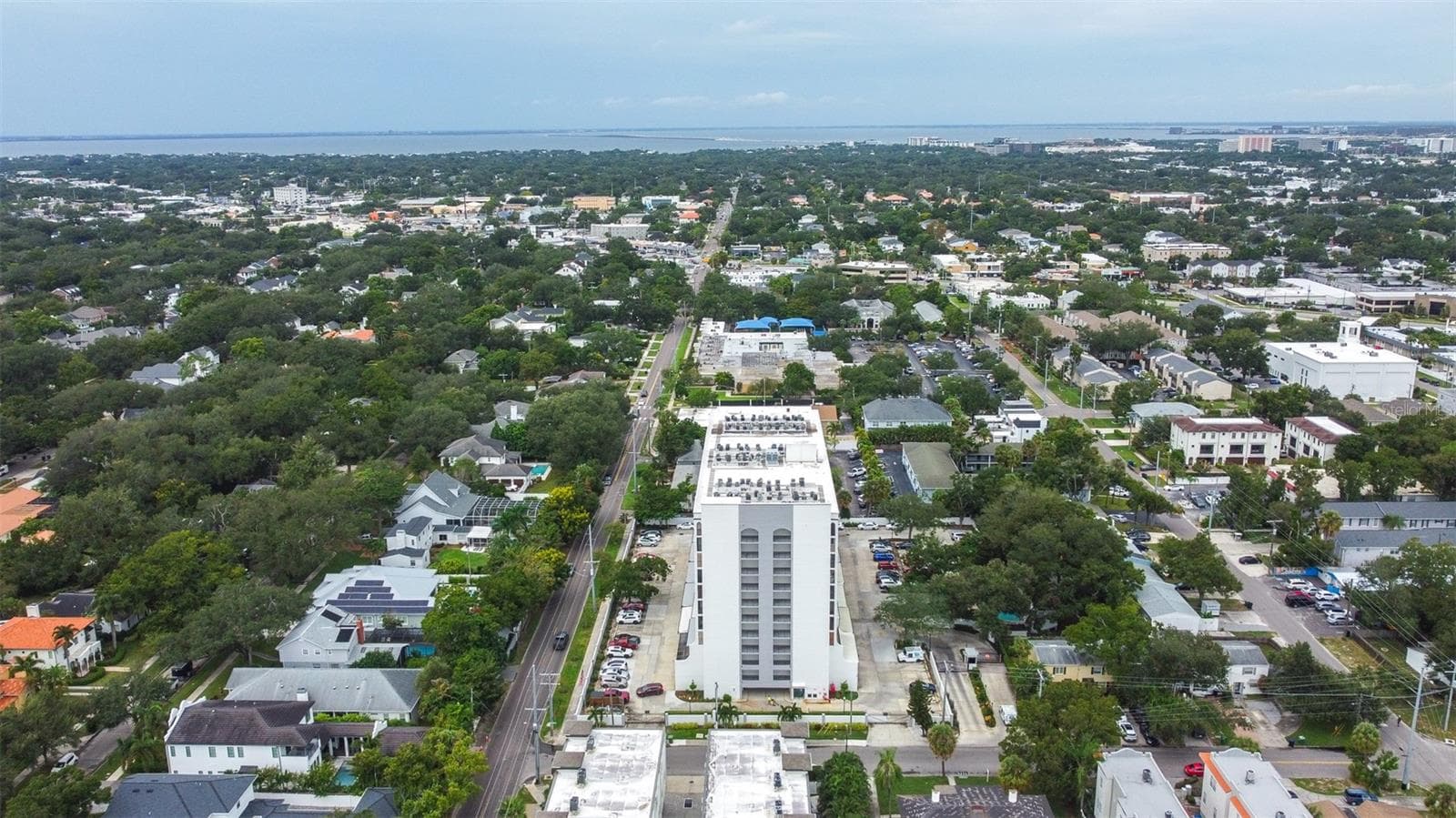 Condominium at 3211 W SWANN AVE #410, TAMPA, photo 40 of 41