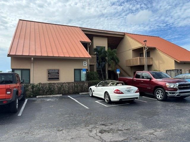 2831 RINGLING BLVD BLVD #204
