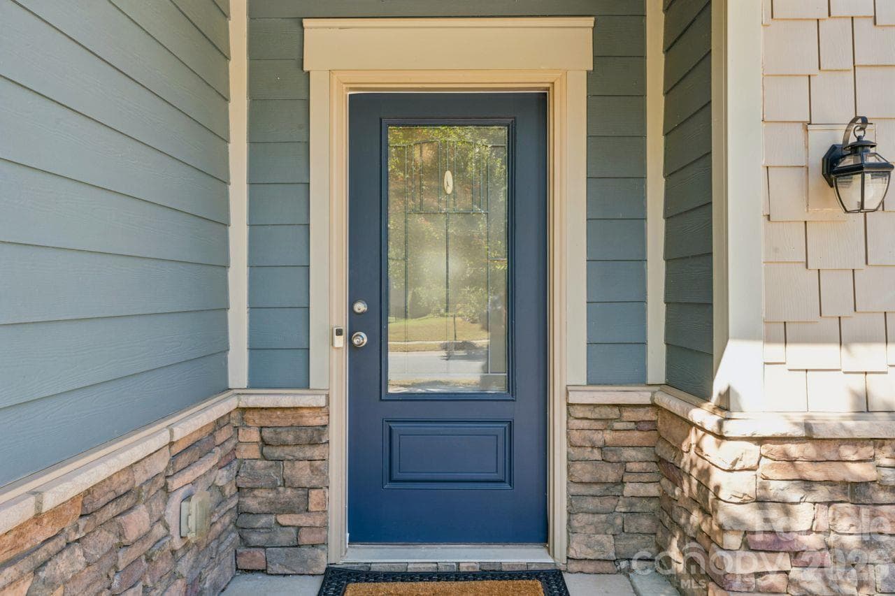 Front Porch - 3018 Oakmere Road, Waxhaw