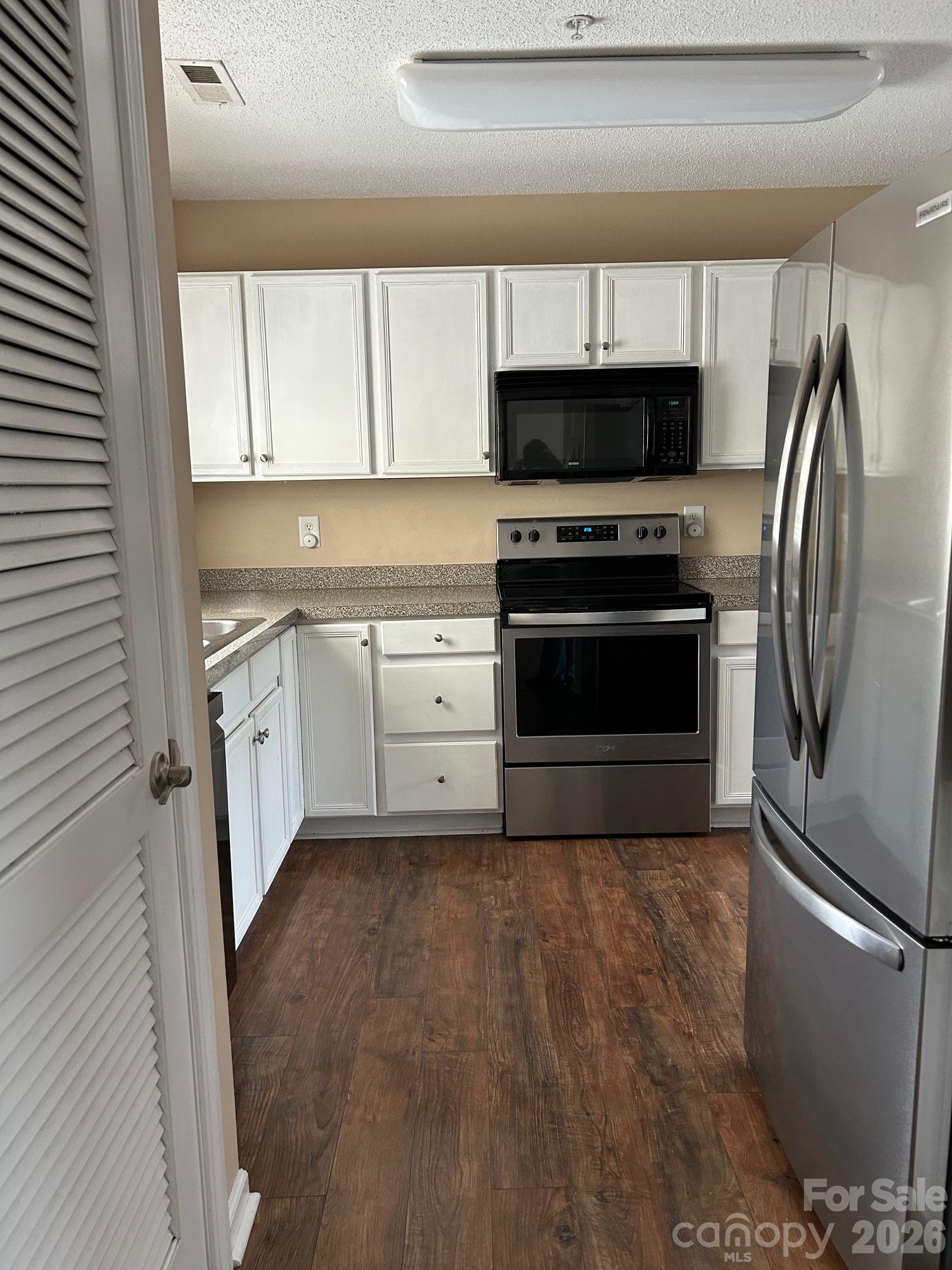 Condominium at 119 Steam Engine Drive, Mooresville, photo 6 of 35