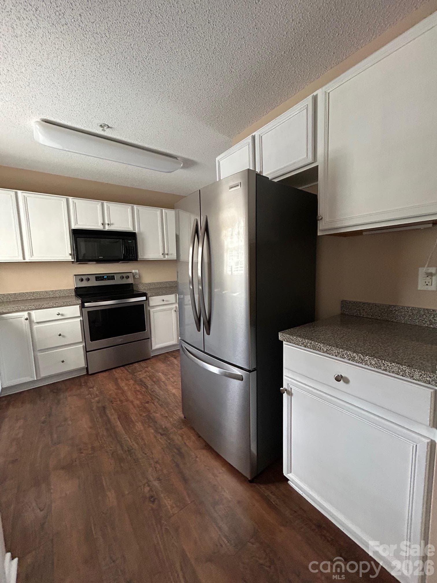Condominium at 119 Steam Engine Drive, Mooresville, photo 8 of 35