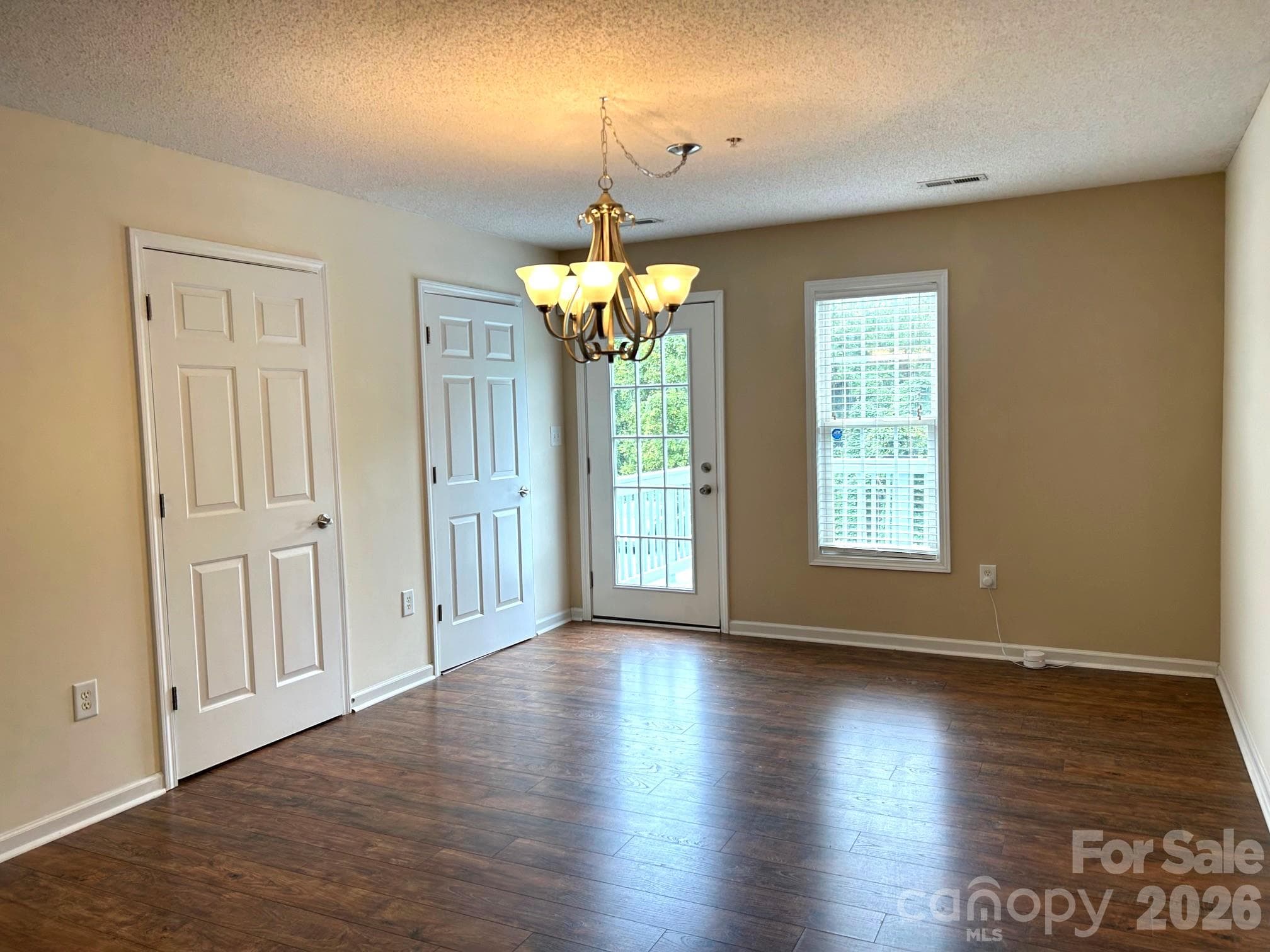 Condominium at 119 Steam Engine Drive, Mooresville, photo 9 of 35