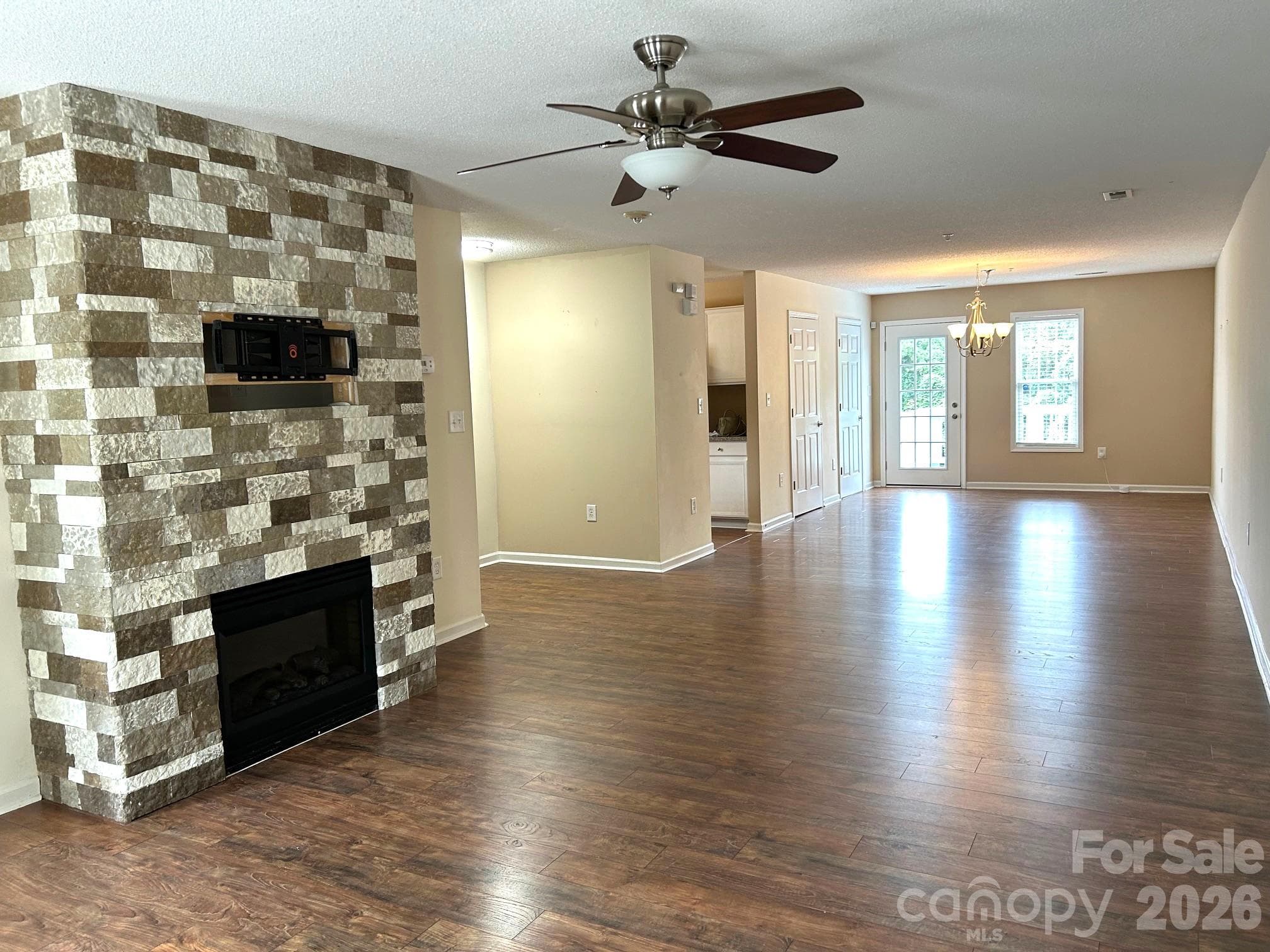 Condominium at 119 Steam Engine Drive, Mooresville, photo 12 of 35