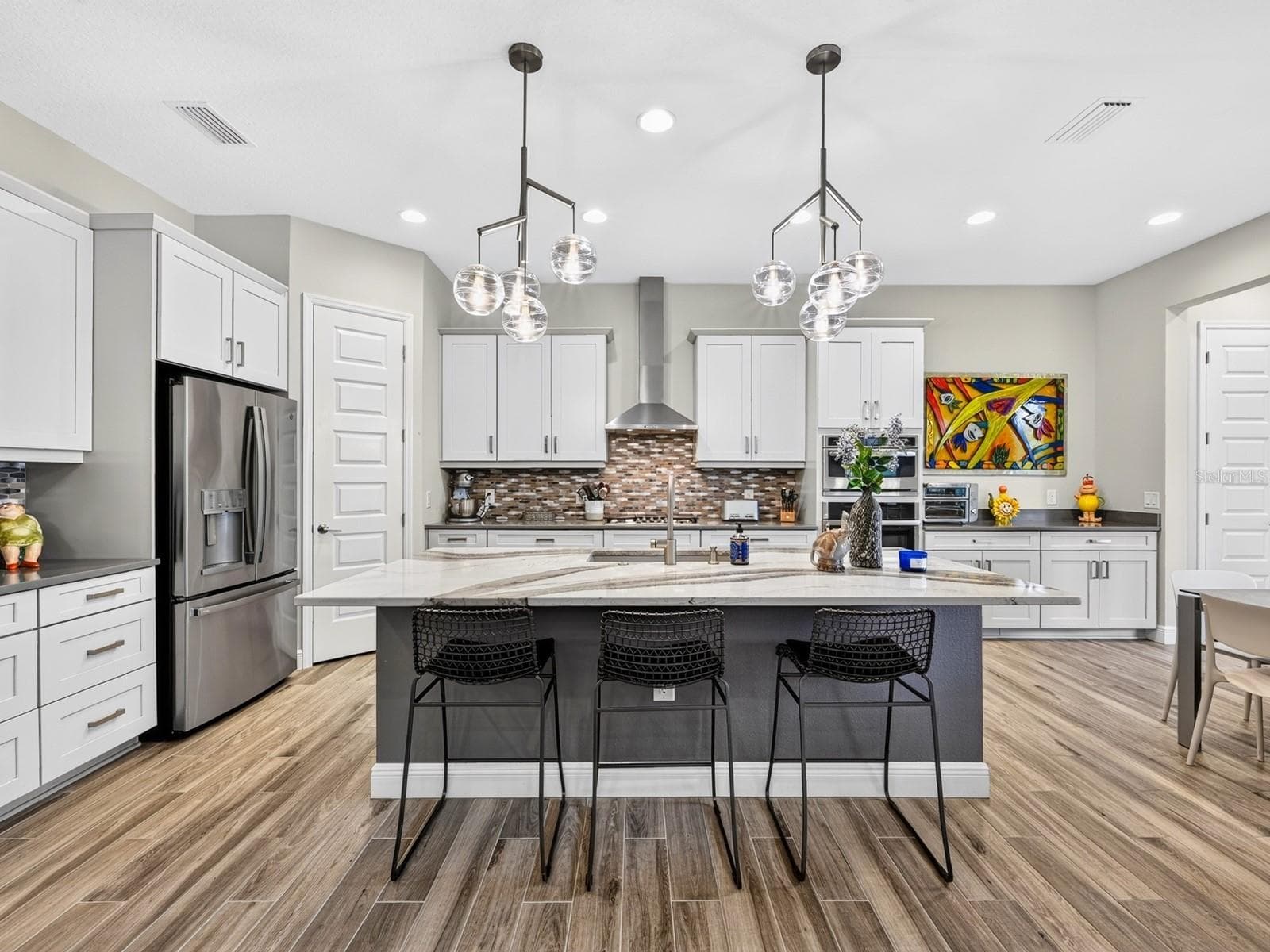 Single Family Residence at 800 TAILWIND PL, SARASOTA, photo 4 of 100