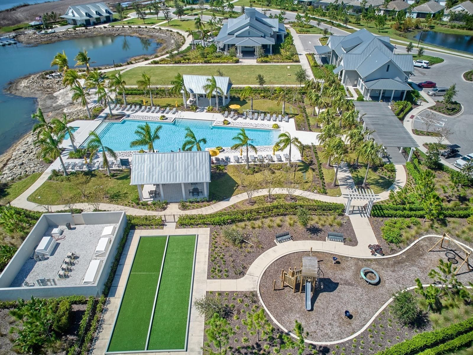 Single Family Residence at 800 TAILWIND PL, SARASOTA, photo 47 of 100