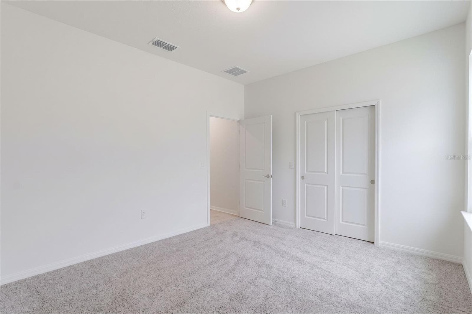 Single Family Residence at 35127 TUSCAN HILL RD, DADE CITY, photo 20 of 40