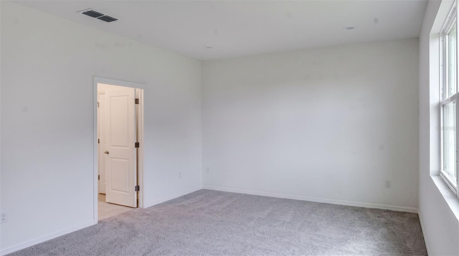 Single Family Residence at 35127 TUSCAN HILL RD, DADE CITY, photo 32 of 40