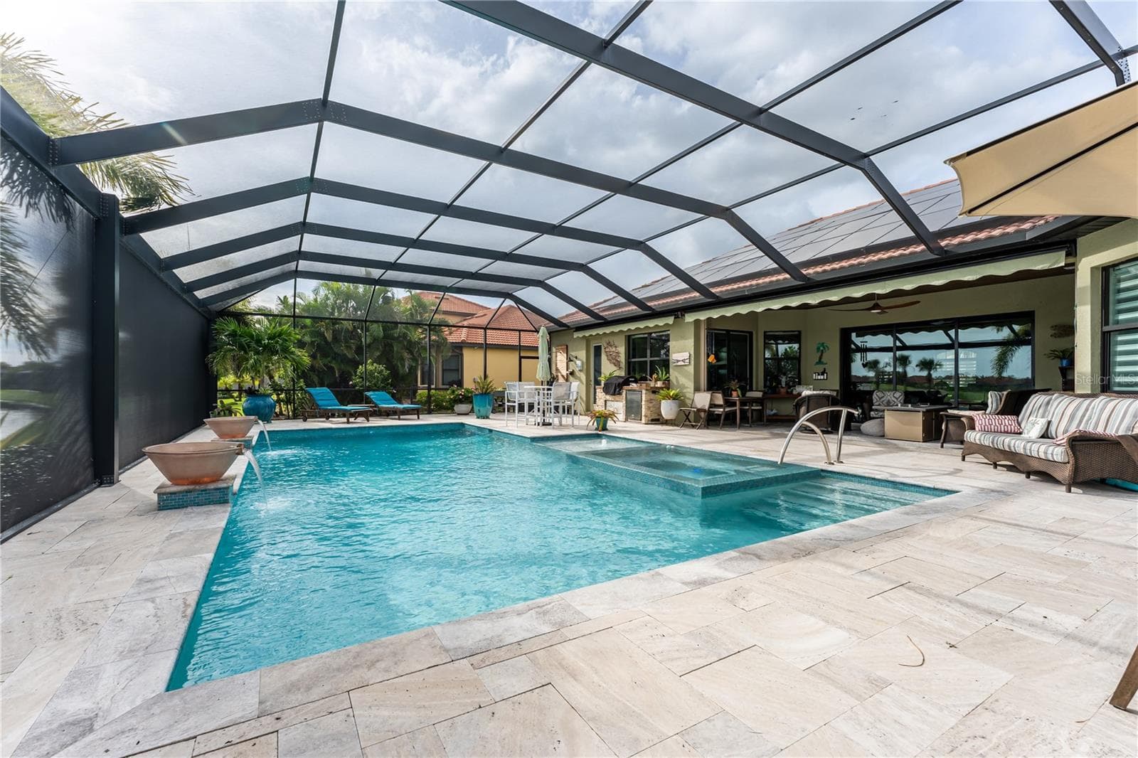 Single Family Residence at 10733 TARFLOWER DR, VENICE, photo 14 of 83