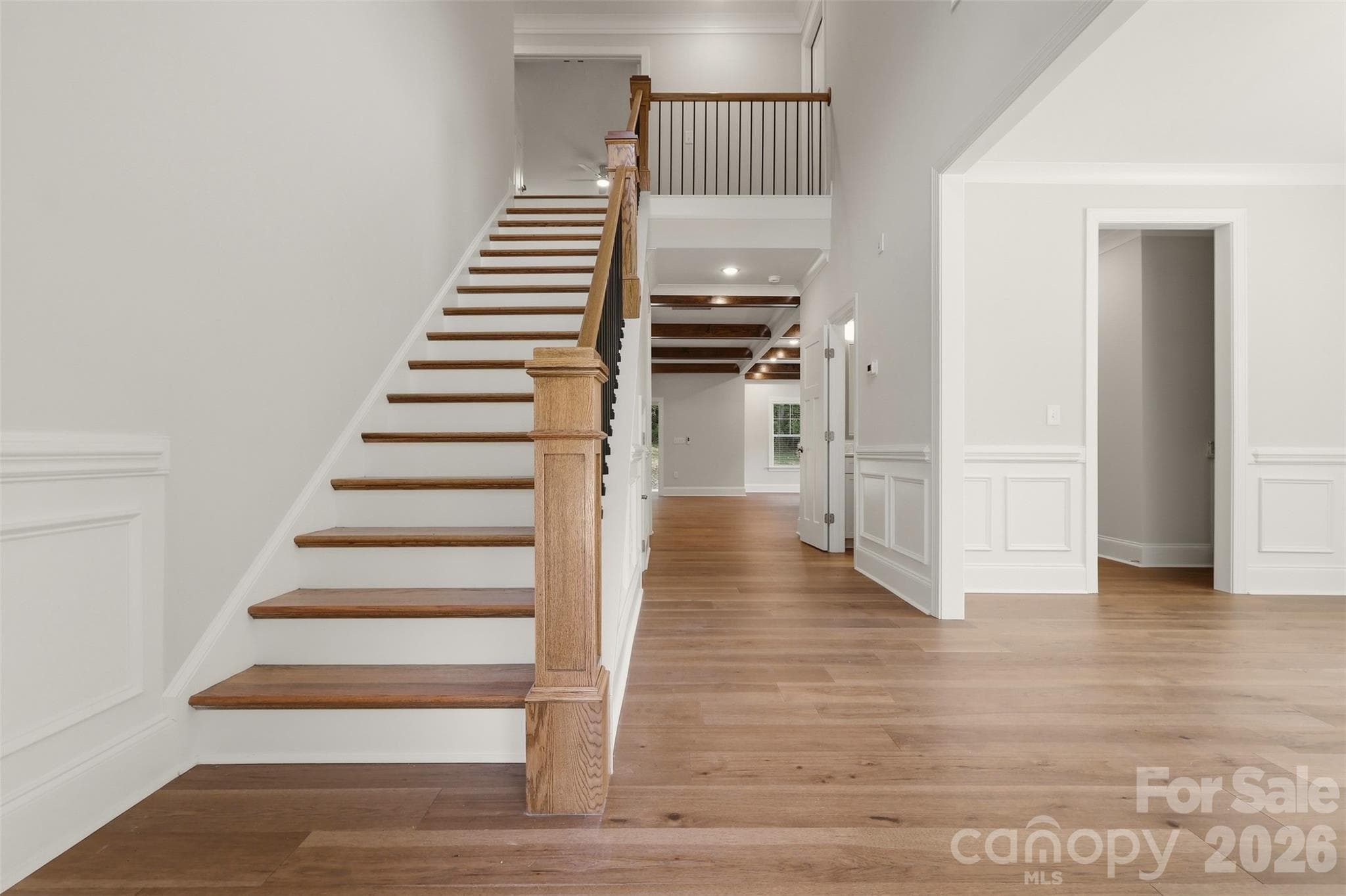 Single Family Residence at 201 Indian Wells Circle, Lexington, photo 3 of 48