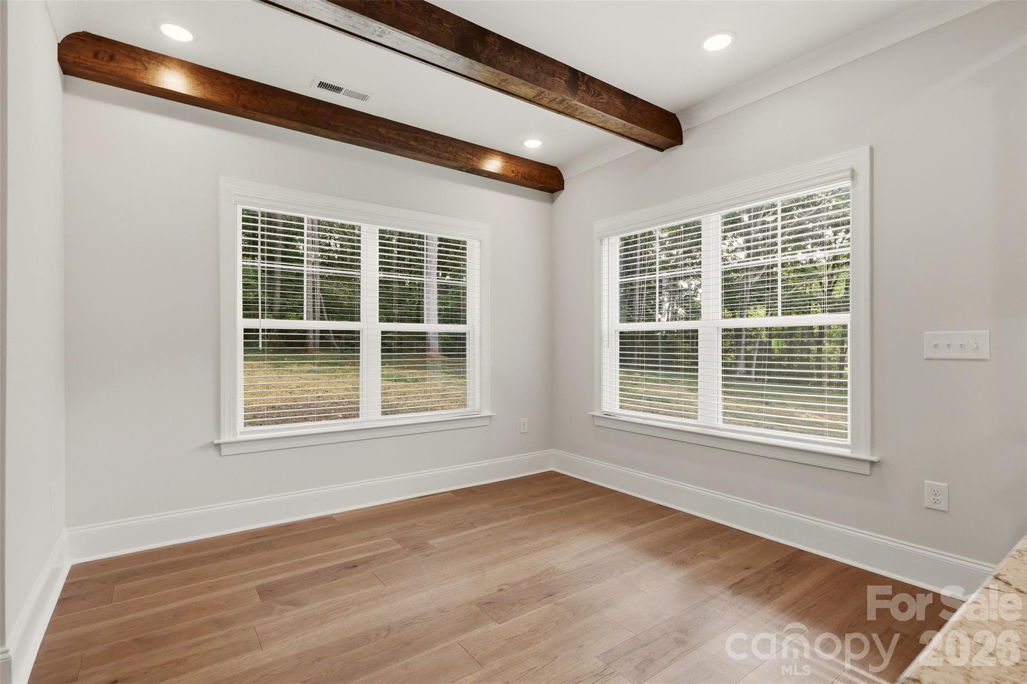 Single Family Residence at 201 Indian Wells Circle, Lexington, photo 10 of 48