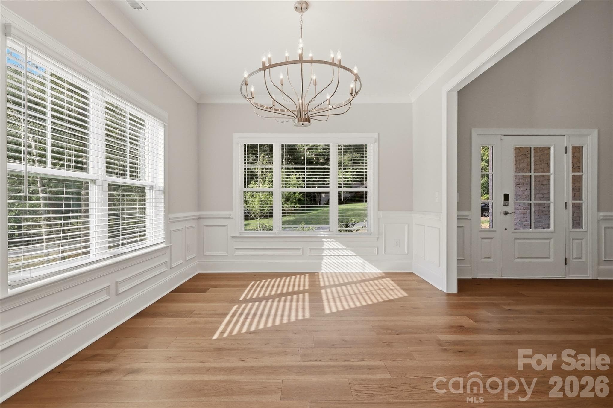 Single Family Residence at 201 Indian Wells Circle, Lexington, photo 12 of 48