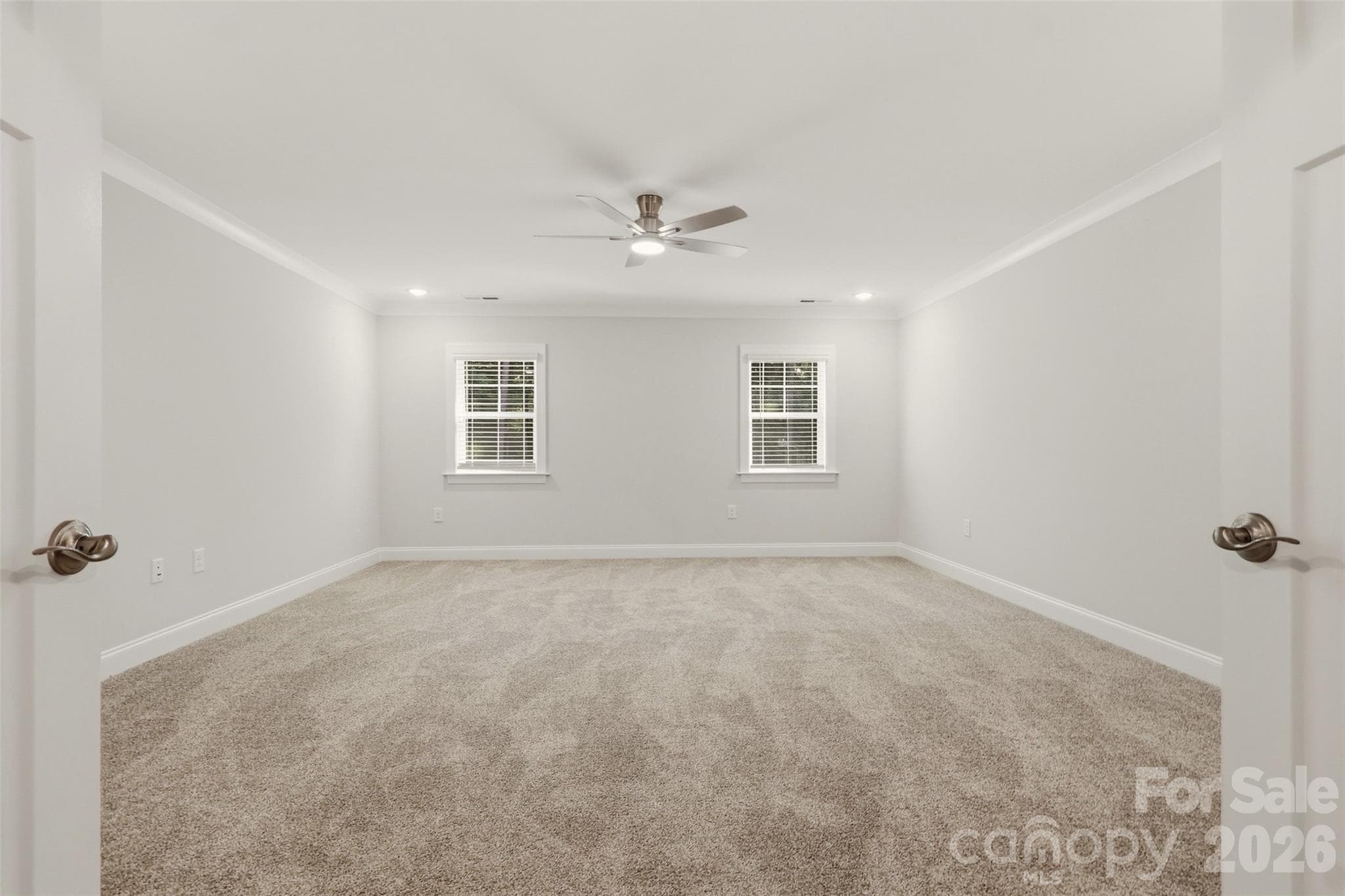 Single Family Residence at 201 Indian Wells Circle, Lexington, photo 18 of 48