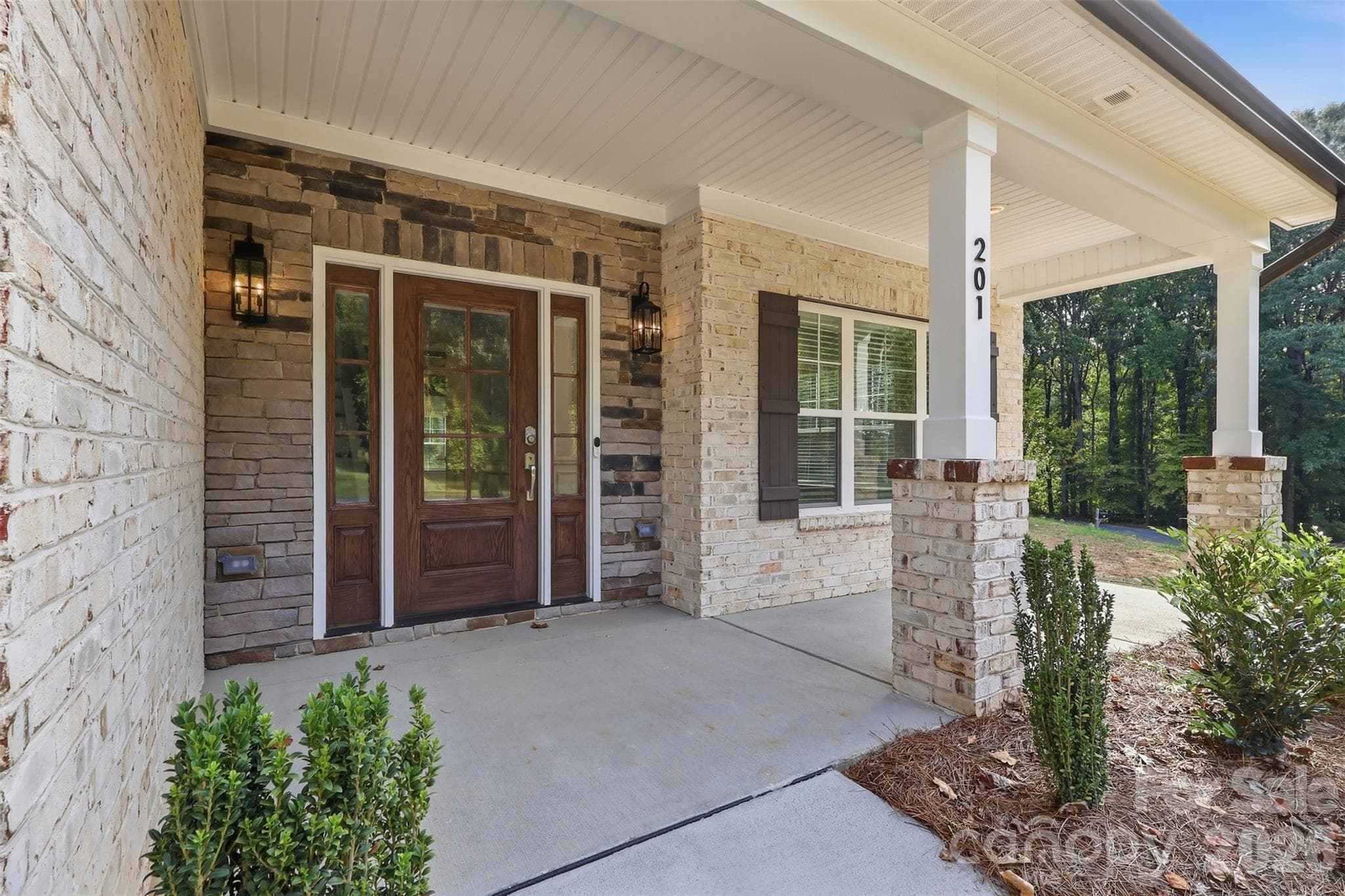 Single Family Residence at 201 Indian Wells Circle, Lexington, photo 37 of 48