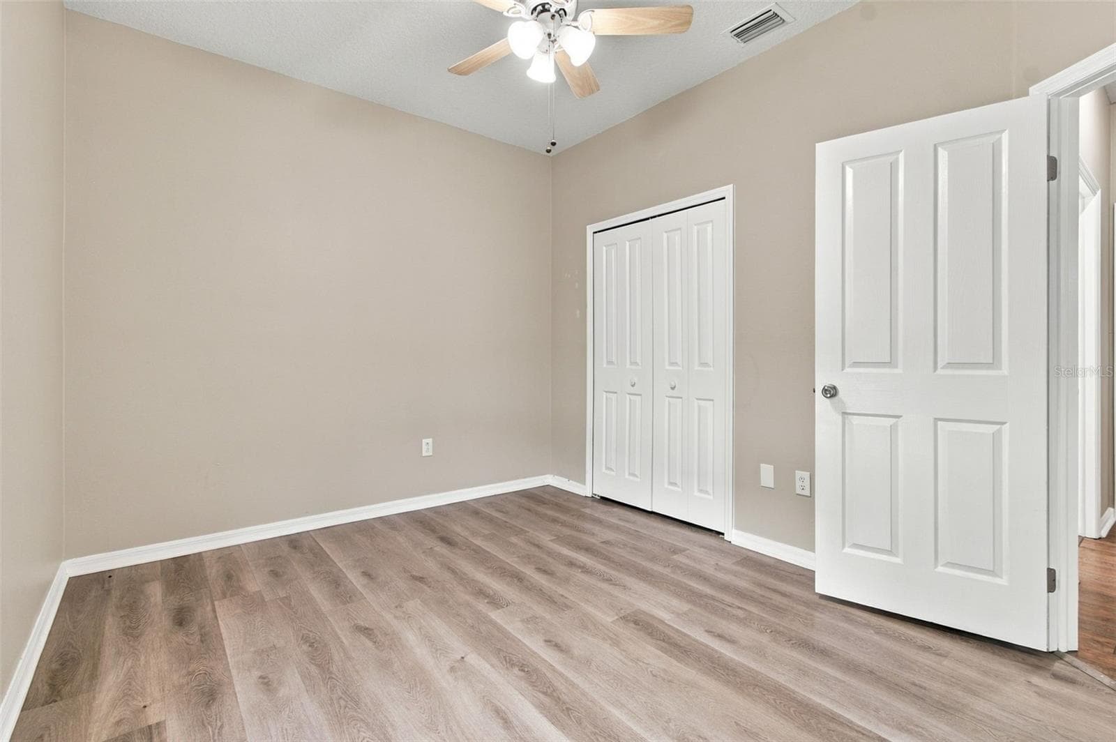 Single Family Residence at 28436 OPENFIELD LOOP, WESLEY CHAPEL, photo 15 of 59