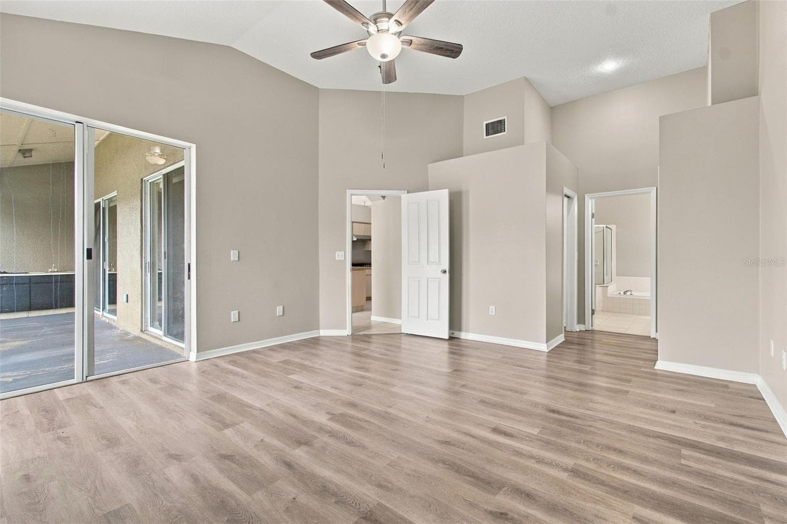 Single Family Residence at 28436 OPENFIELD LOOP, WESLEY CHAPEL, photo 27 of 59