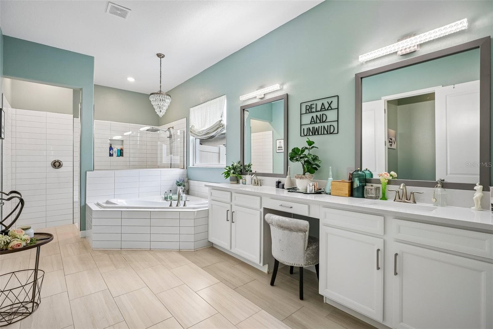 Single Family Residence at 17022 FORGE SURF ST, LAND O LAKES, photo 23 of 59