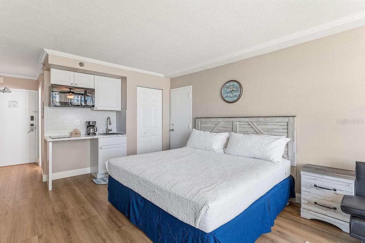 *#605 - 1909 S ATLANTIC AVE #605, DAYTONA BEACH