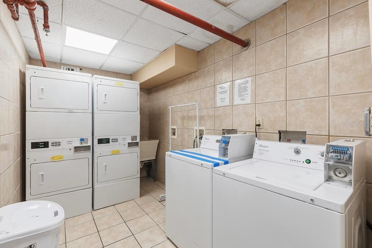 Laundry Room - 1909 S ATLANTIC AVE #605, DAYTONA BEACH