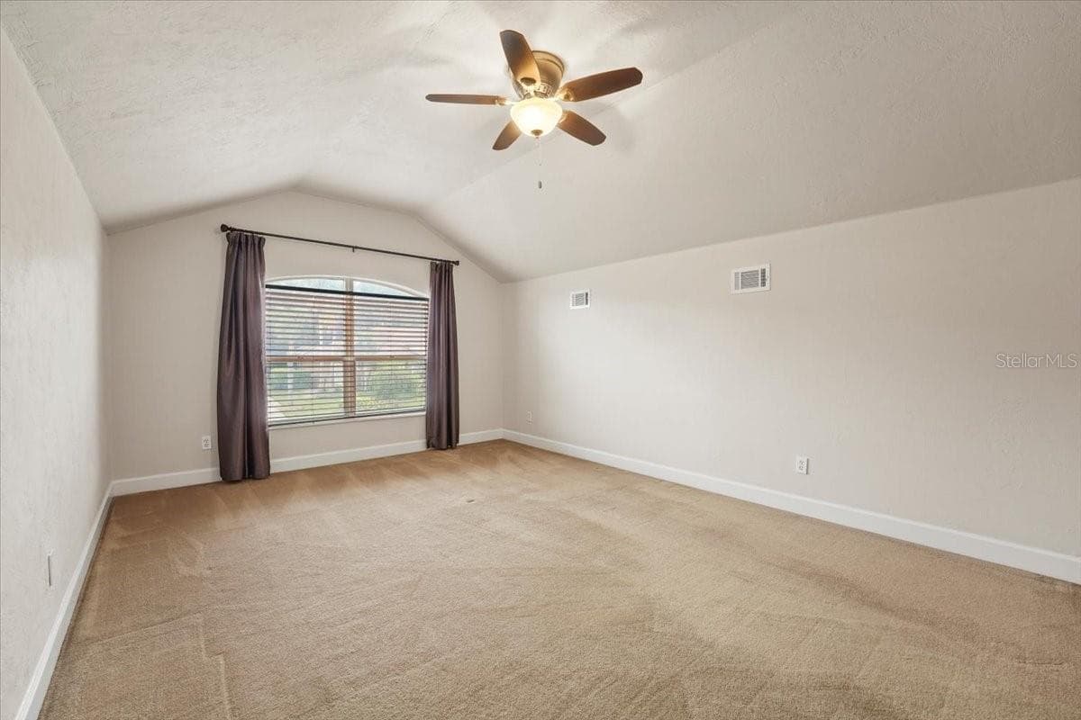 Upstairs Bonus Room - 6627 MERRYVALE LN, PORT ORANGE