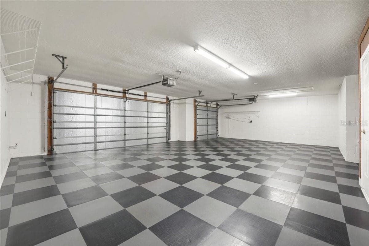 3 Car Garage - 6627 MERRYVALE LN, PORT ORANGE