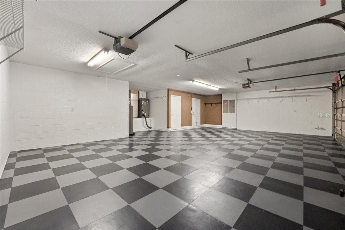 3 Car Garage - 6627 MERRYVALE LN, PORT ORANGE