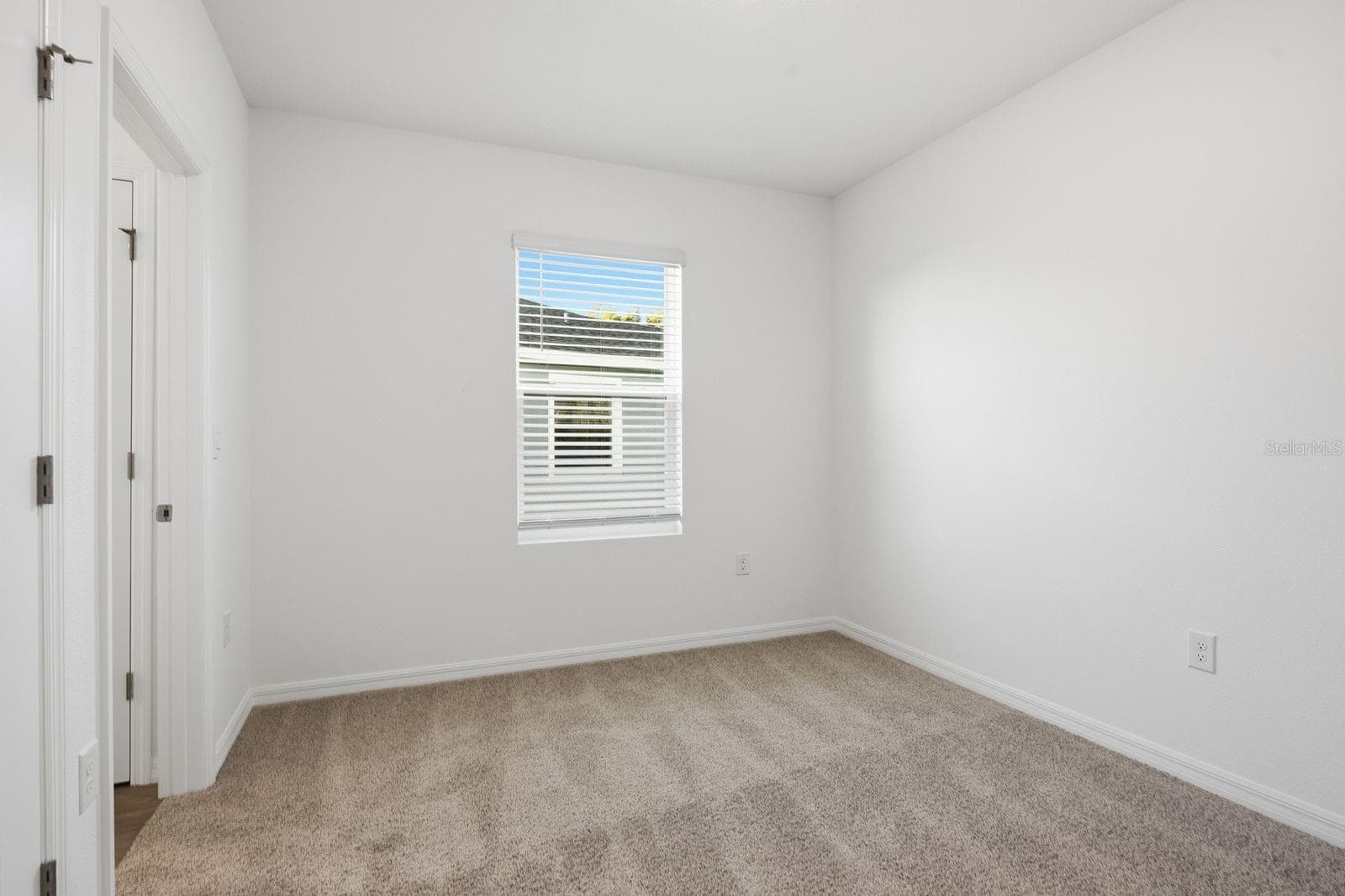 Townhouse at 32451 WELLING BLADE LOOP, WESLEY CHAPEL, photo 27 of 46