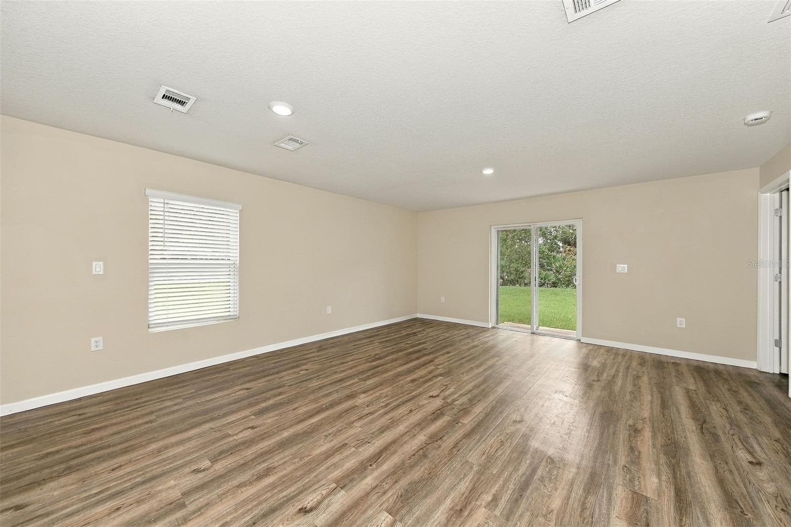 Single Family Residence at 62 PRINCE ERIC LN, PALM COAST, photo 6 of 16
