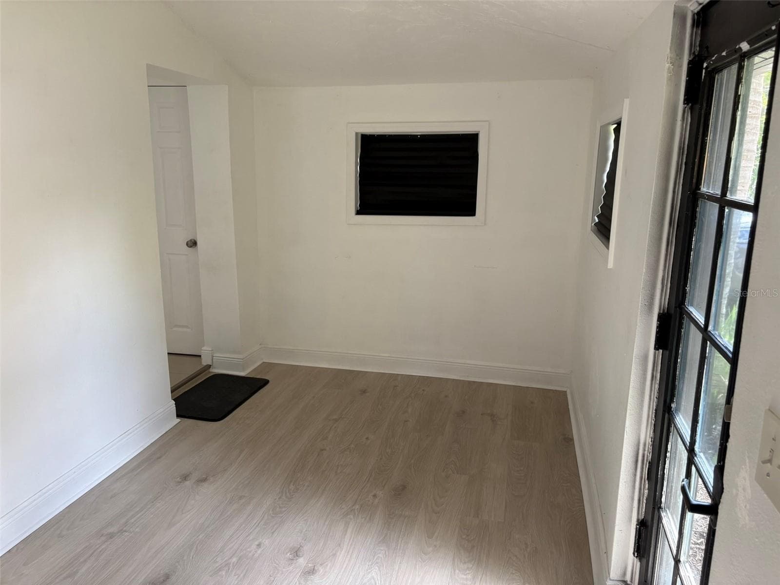Single Family Residence at 2415 MAYER ST, ORLANDO, photo 14 of 51