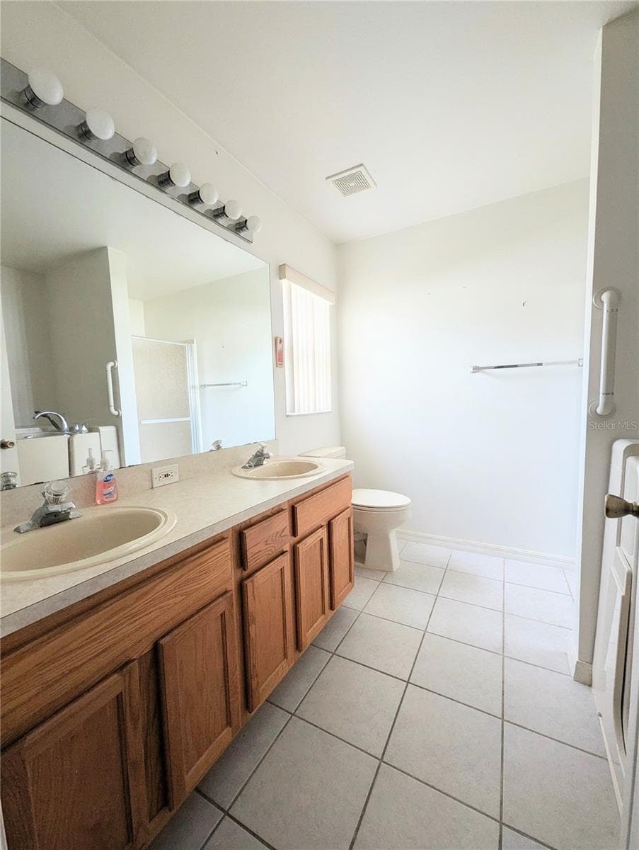 Primary bathroom - 7170 ACKERMAN AVE, COCOA