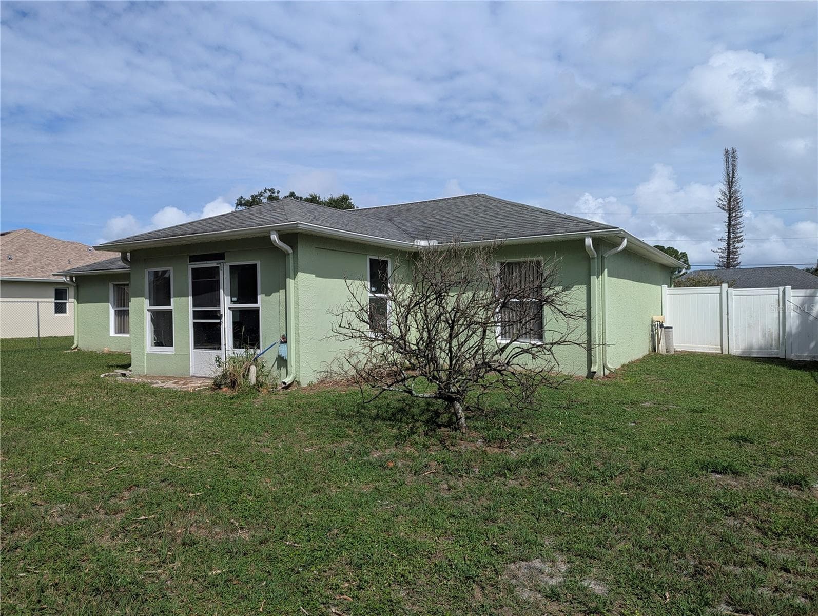 Enclosed Patio - 7170 ACKERMAN AVE, COCOA