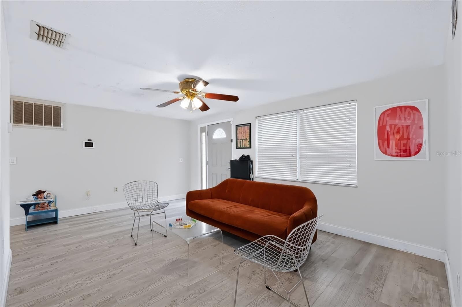 Single Family Residence at 9300 UNICORN AVE, PORT RICHEY, photo 6 of 27