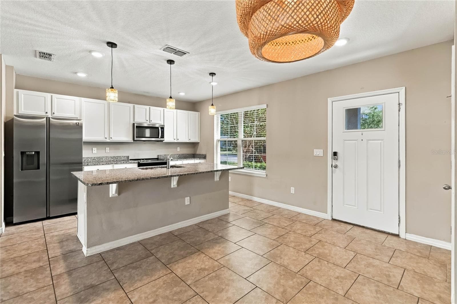 Townhouse at 10114 SALT POINT DR, WINTER GARDEN, photo 12 of 36