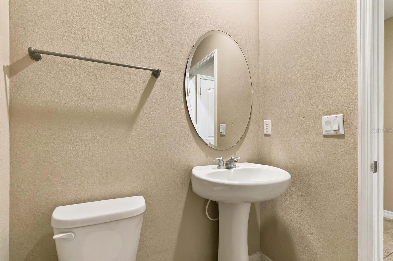 Townhouse at 10114 SALT POINT DR, WINTER GARDEN, photo 16 of 36