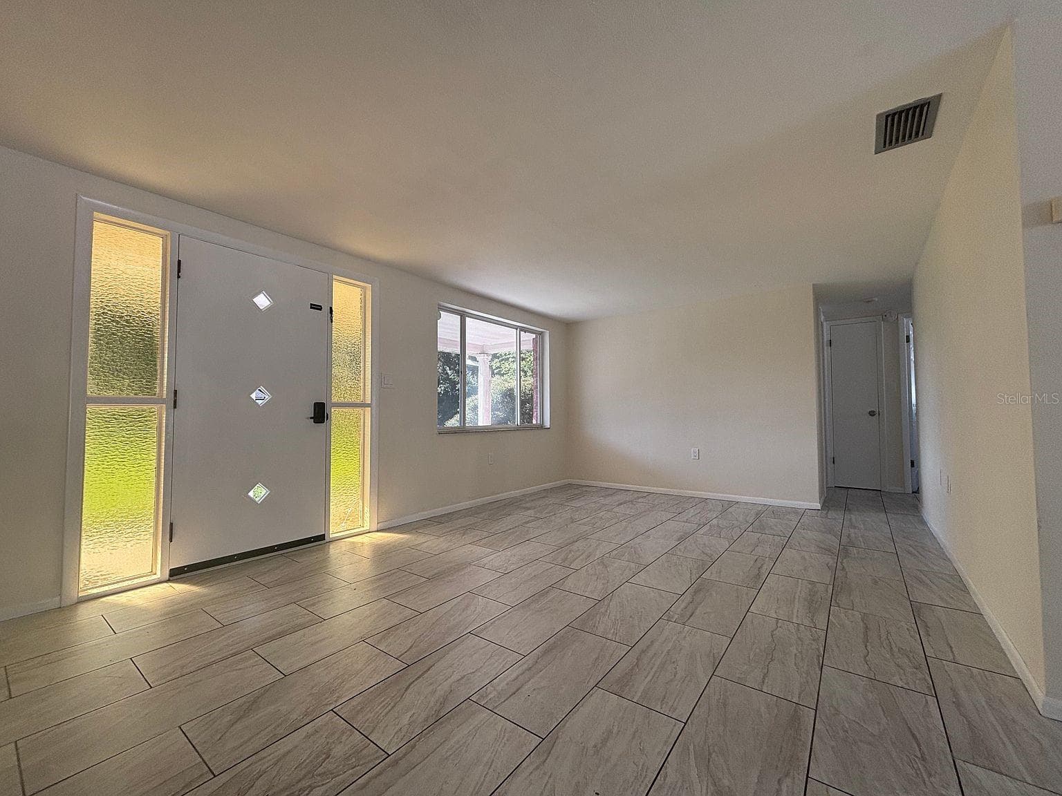 Single Family Residence at 6826 LINGO CT, NEW PORT RICHEY, photo 8 of 33