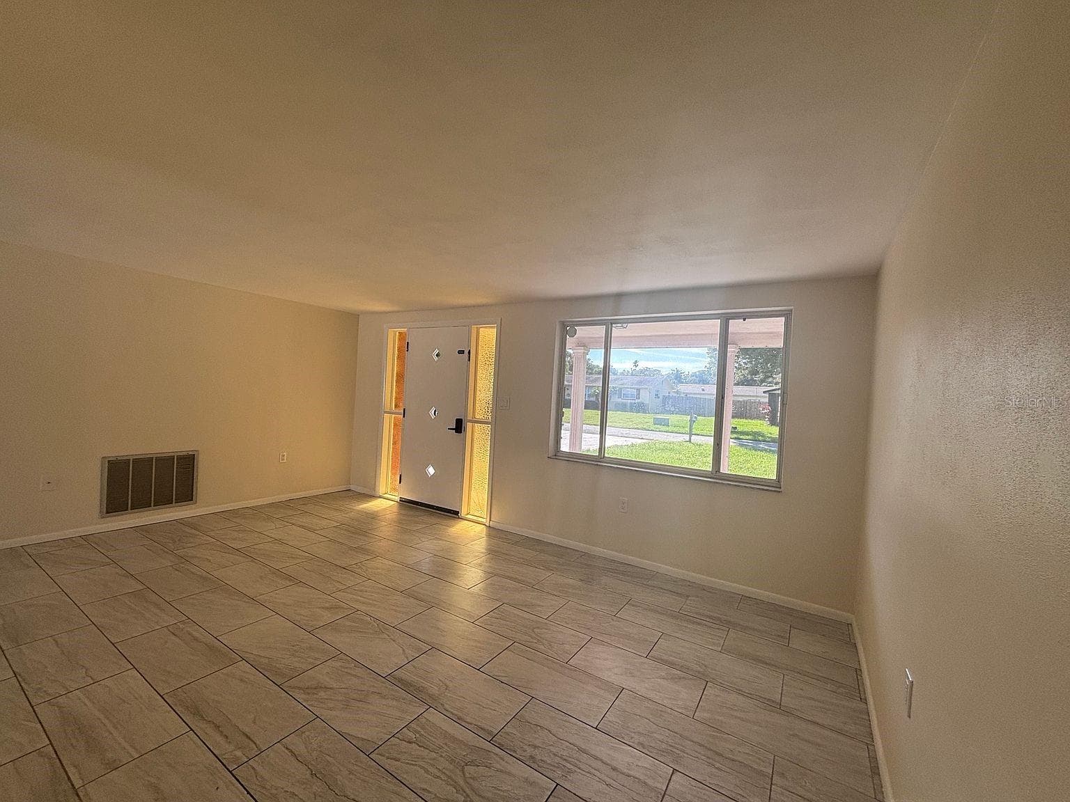 Single Family Residence at 6826 LINGO CT, NEW PORT RICHEY, photo 9 of 33