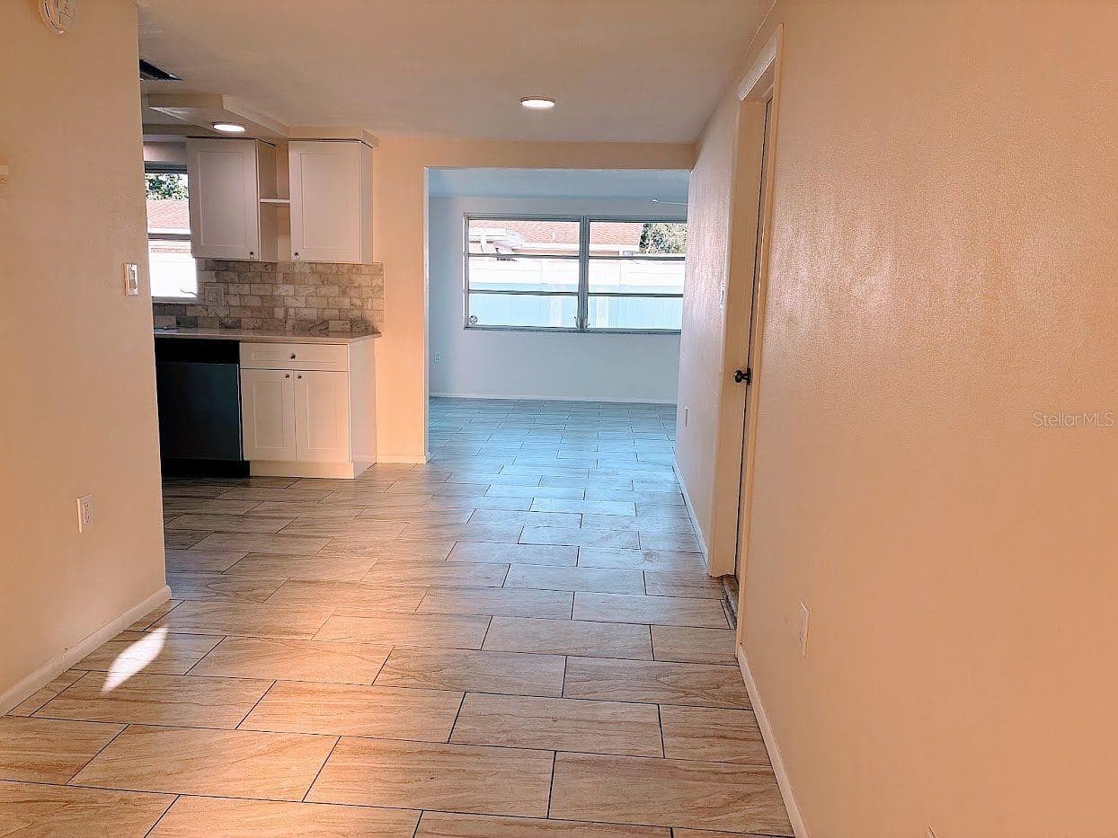 Single Family Residence at 6826 LINGO CT, NEW PORT RICHEY, photo 12 of 33