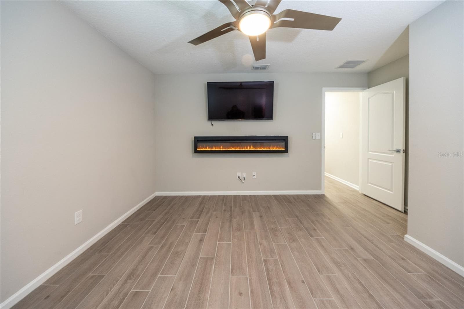 Single Family Residence at 480 GRAND RESERVE DR, BUNNELL, photo 19 of 41