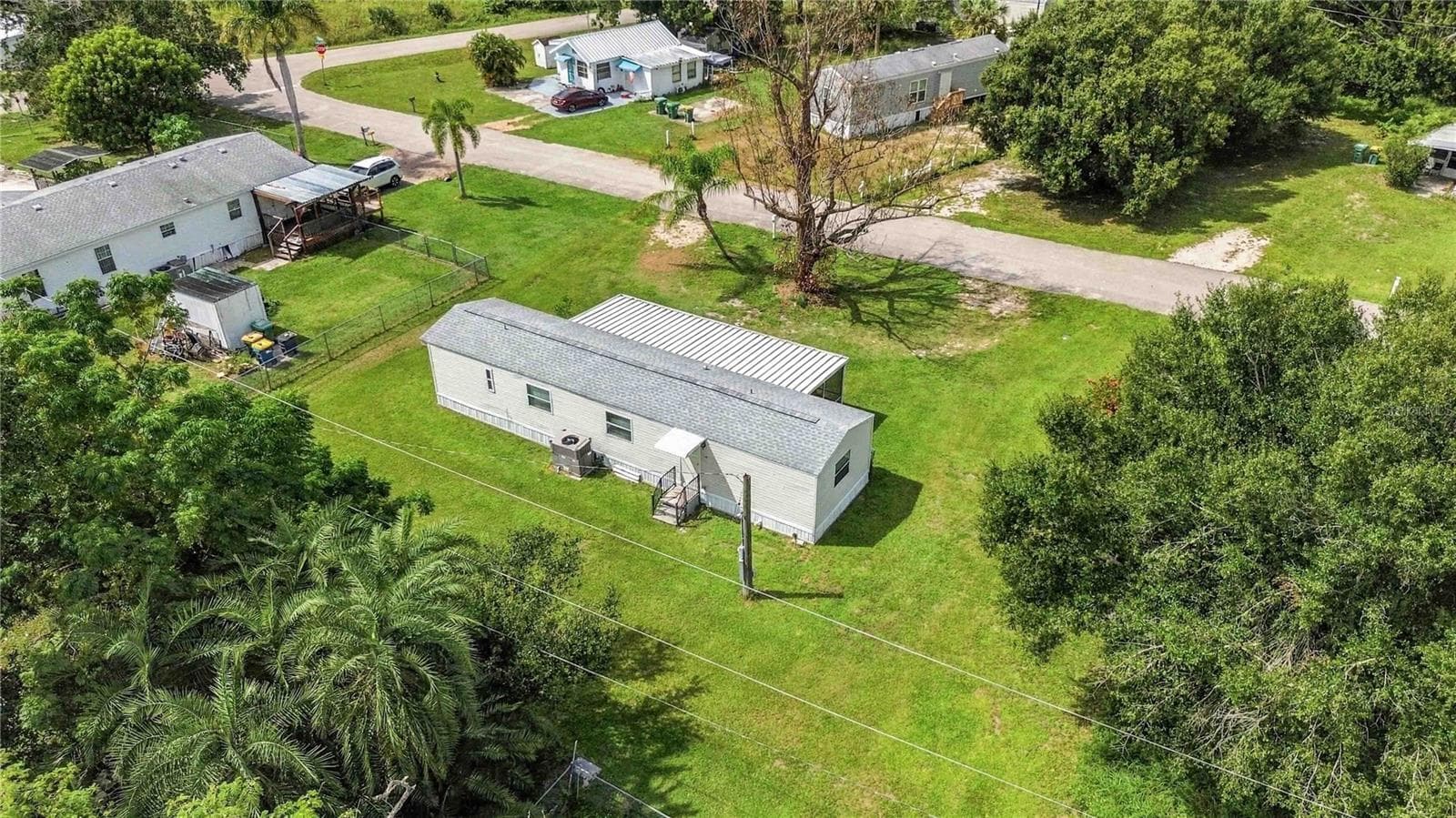 Manufactured Home at 6619 ORANGE BLOSSOM LN, PUNTA GORDA, photo 41 of 46