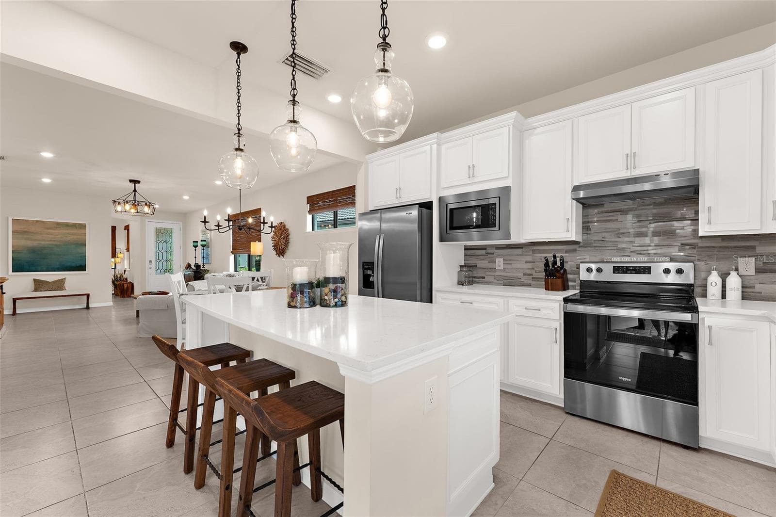 Single Family Residence at 13554 NOBILIO ST, VENICE, photo 13 of 82