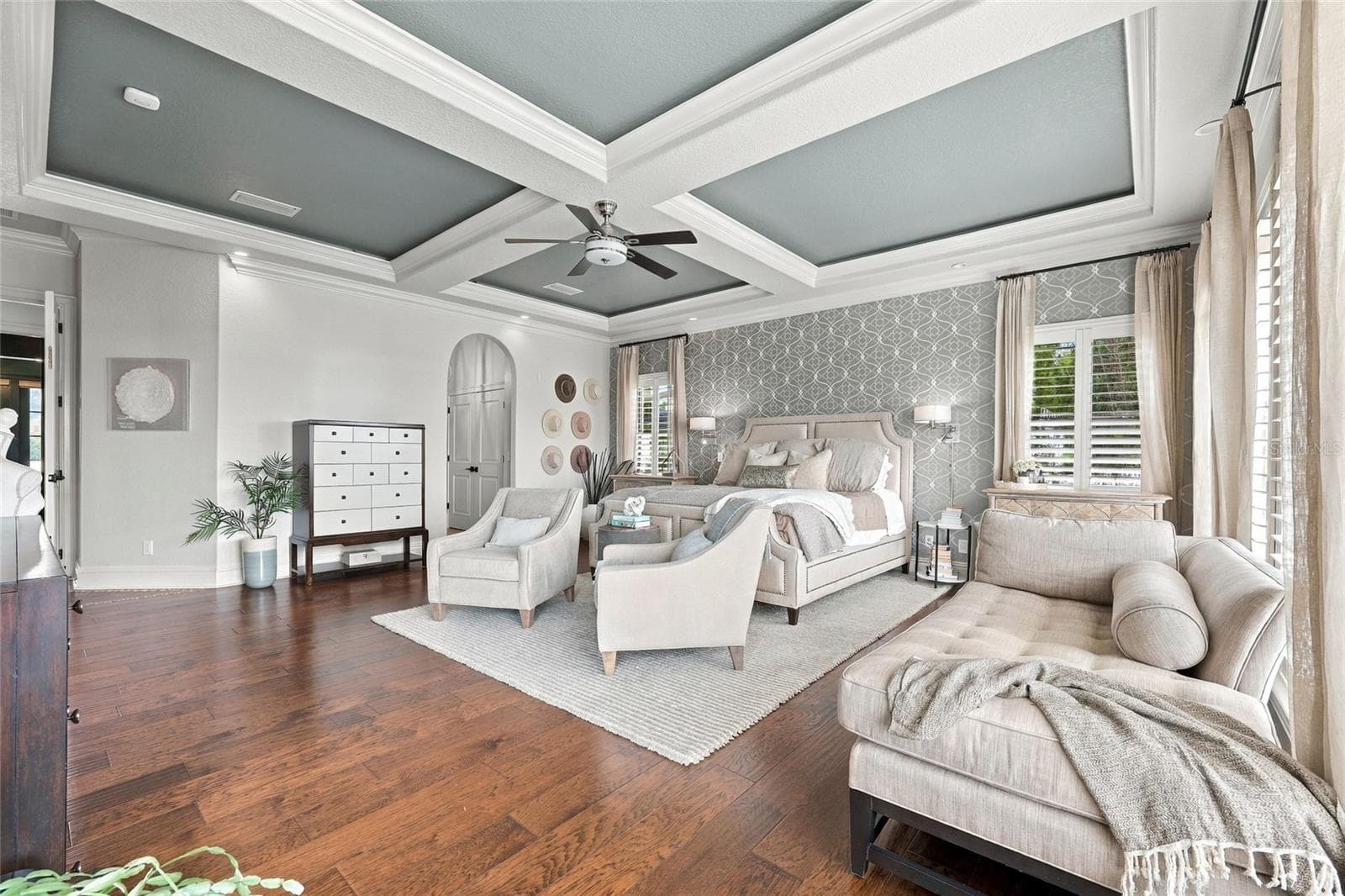 PRIMARY SUITE WITH VIEWS OF LAKE DOWN - 9602 MAYWOOD DR, WINDERMERE