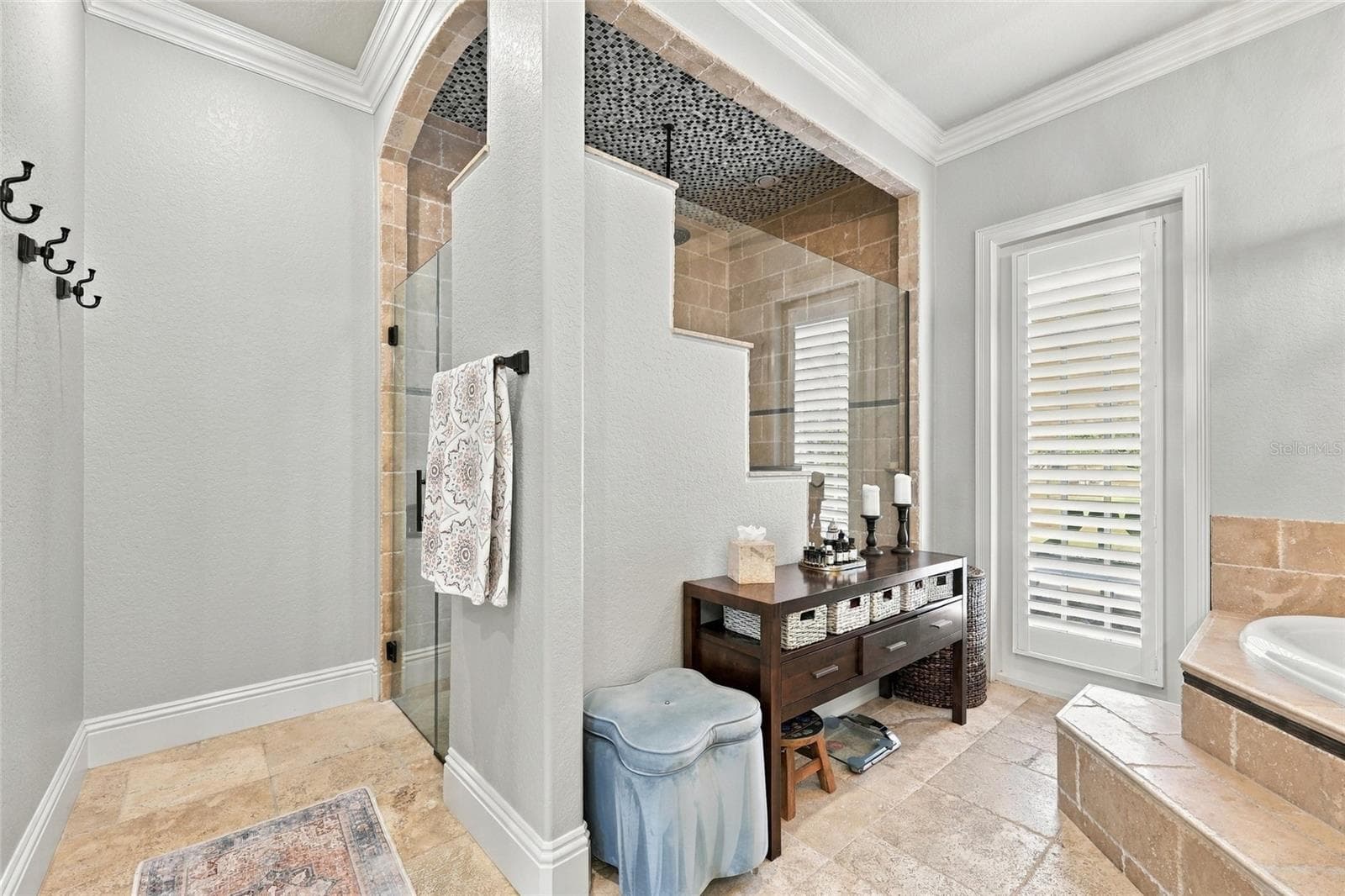 PRIMARY SHOWER - 9602 MAYWOOD DR, WINDERMERE