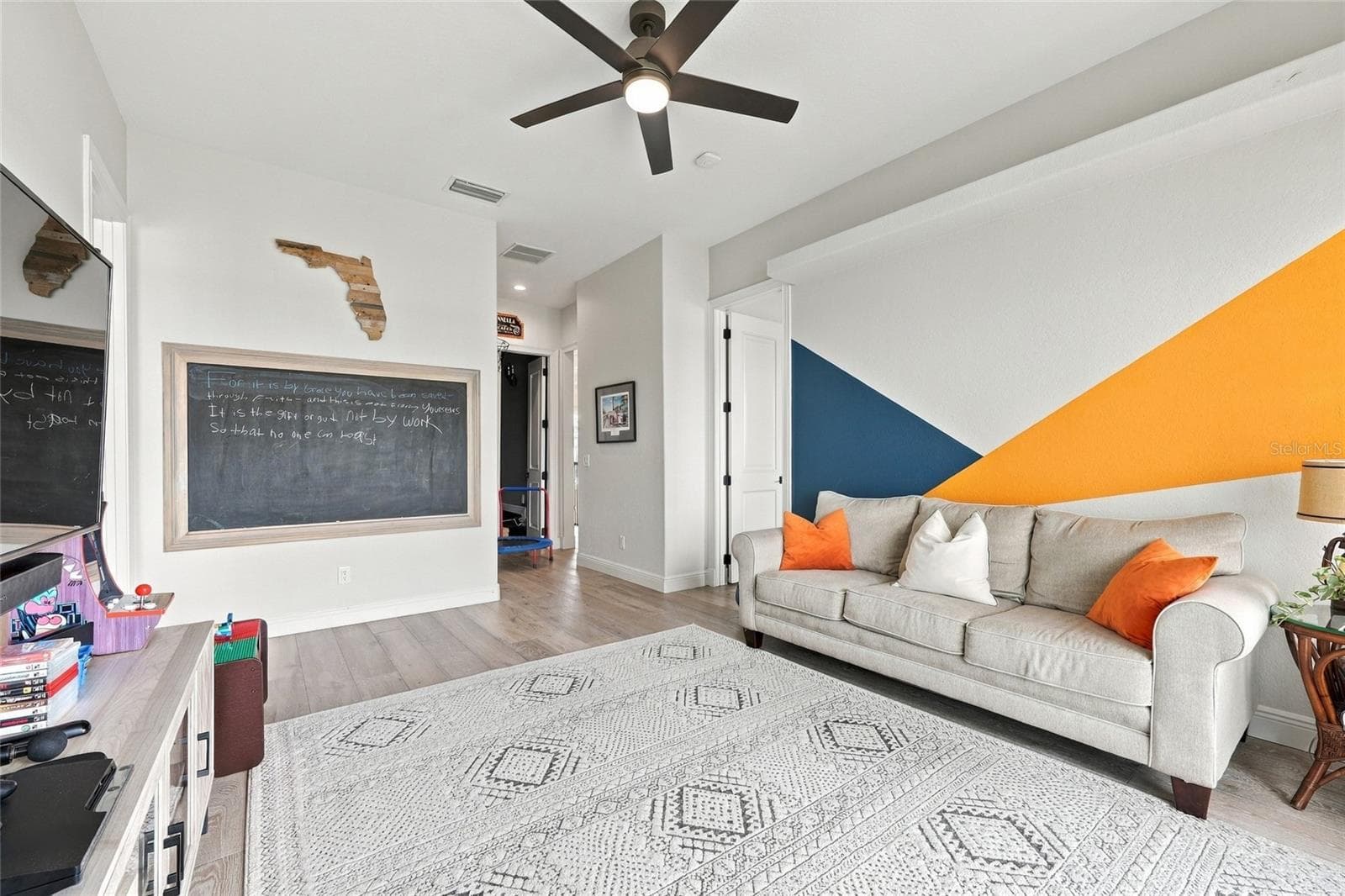 FLEX ROOM- 2ND FLOOR - 9602 MAYWOOD DR, WINDERMERE