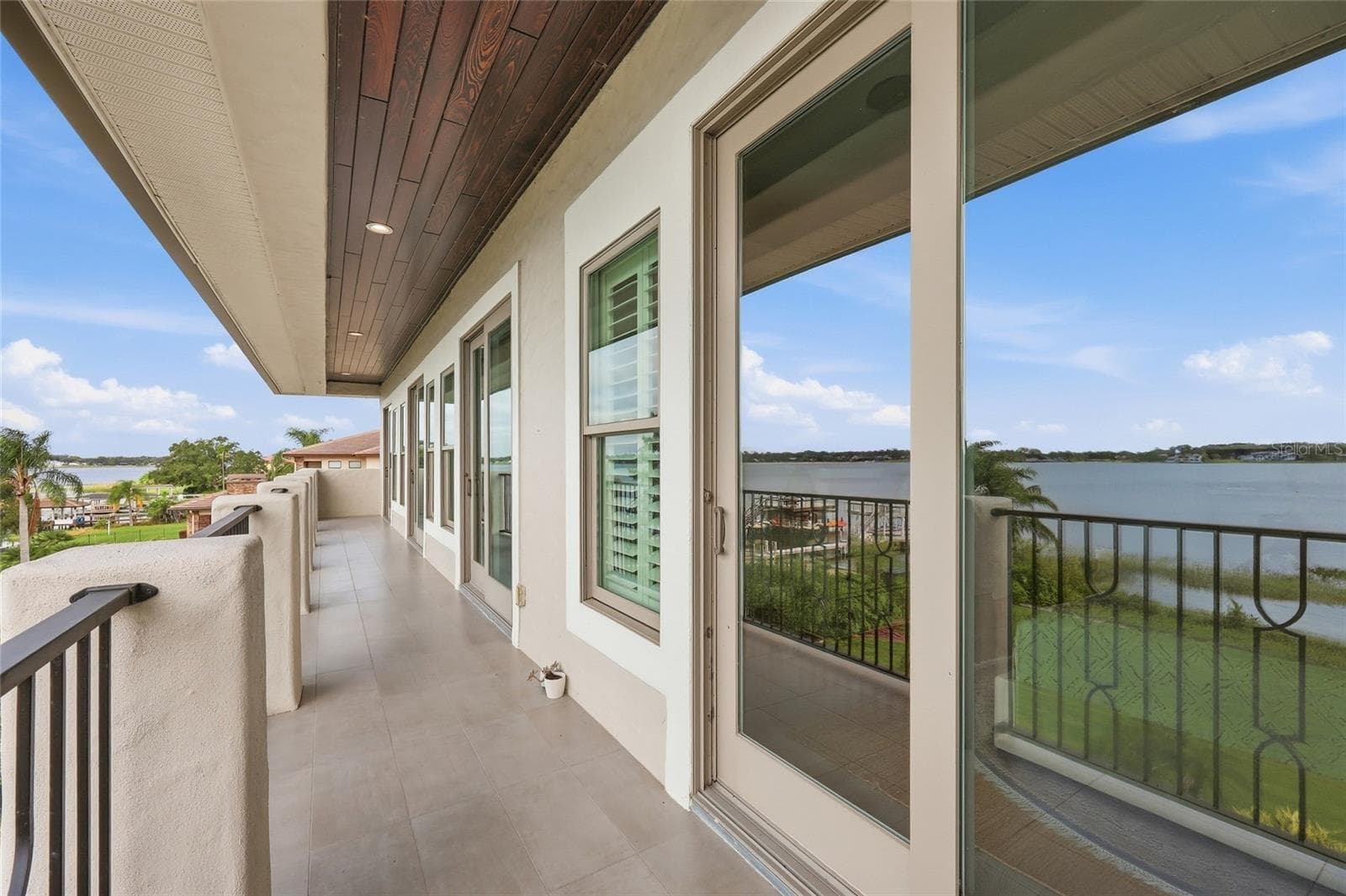 2ND STORY BALCONY - 9602 MAYWOOD DR, WINDERMERE