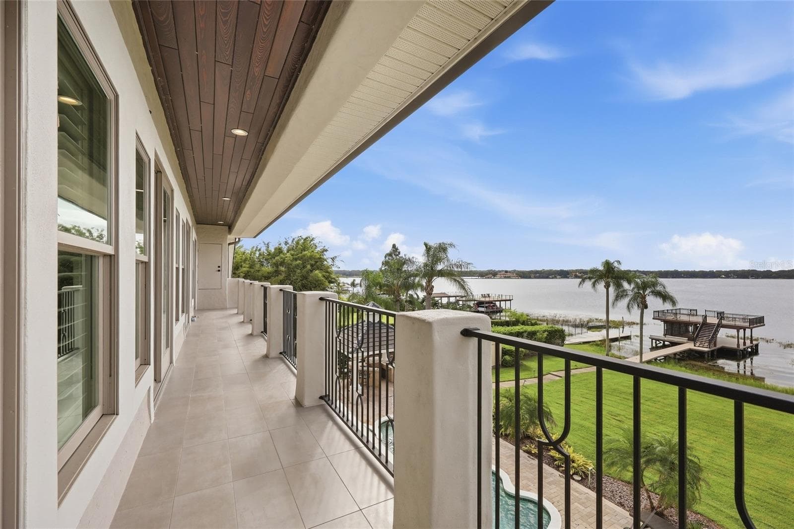 2ND STORY BALCONY - 9602 MAYWOOD DR, WINDERMERE