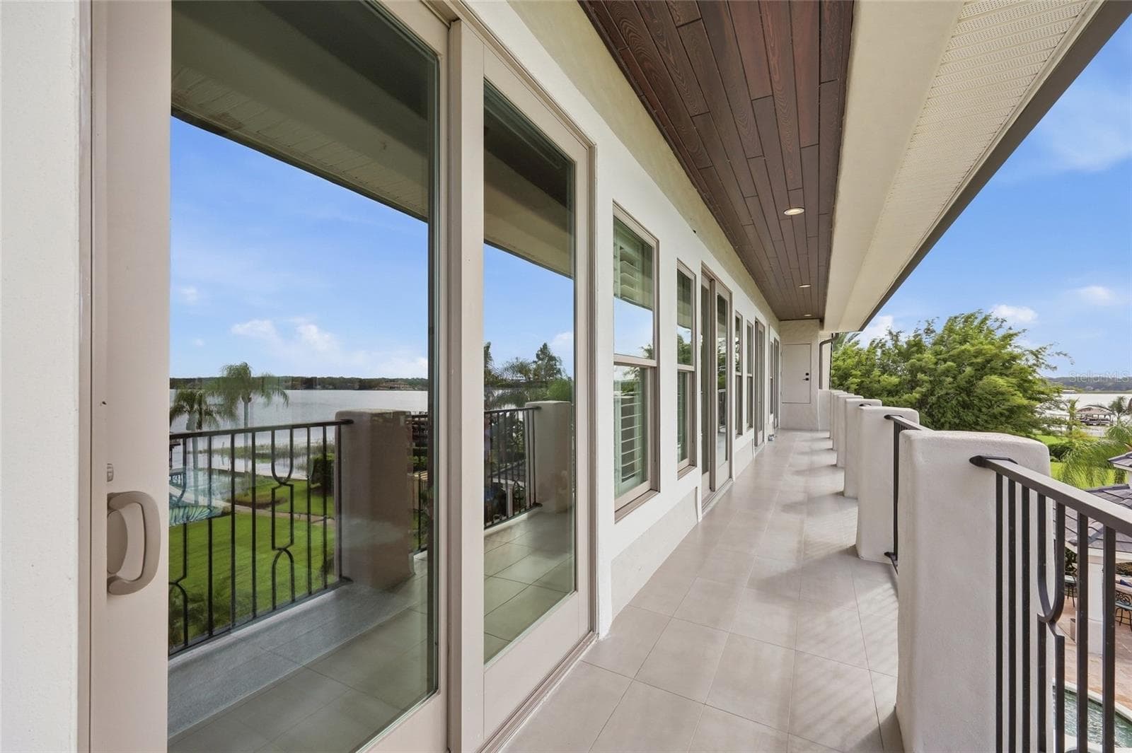 2ND STORY BALCONY - 9602 MAYWOOD DR, WINDERMERE