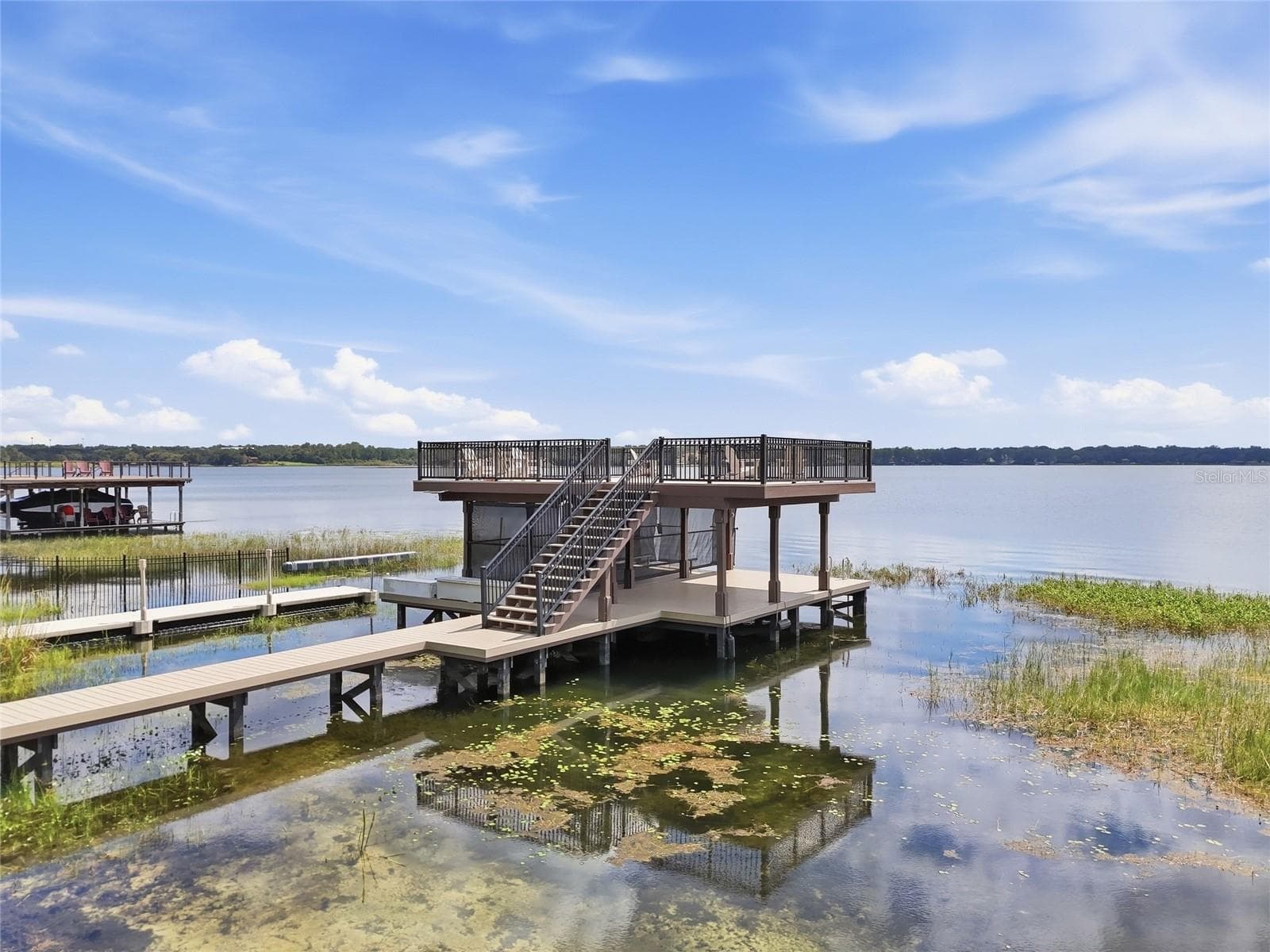 2 STORY DOCK - 9602 MAYWOOD DR, WINDERMERE