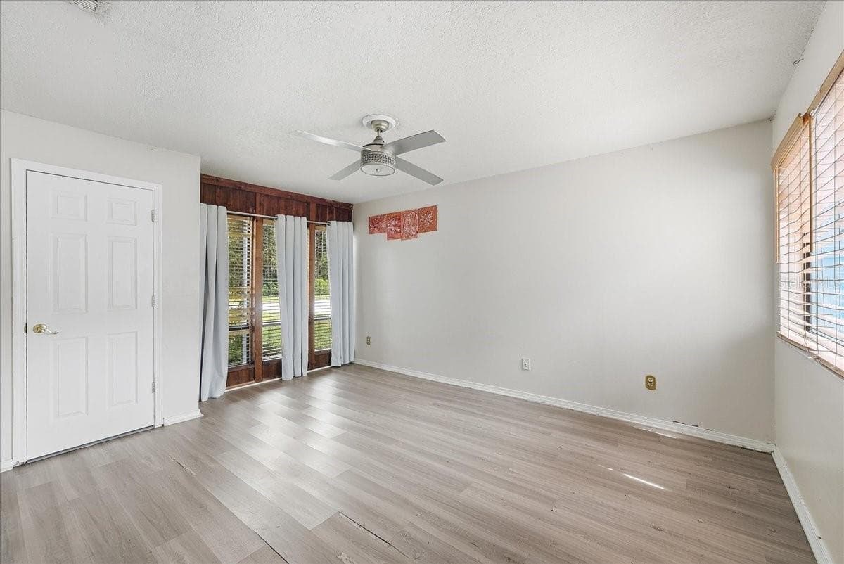 Single Family Residence at 2704 WINDING RIDGE AVE S, KISSIMMEE, photo 10 of 33