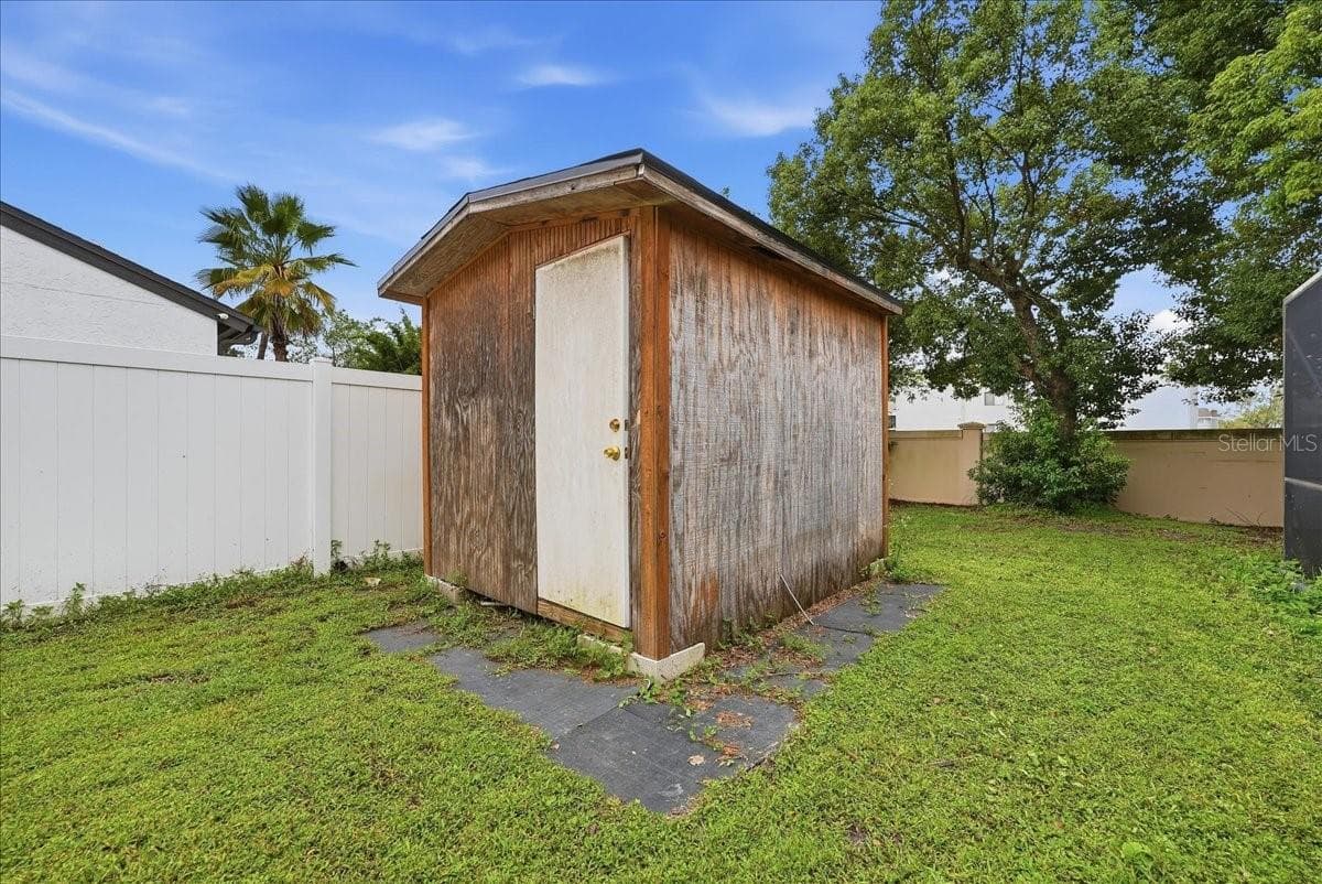 Single Family Residence at 2704 WINDING RIDGE AVE S, KISSIMMEE, photo 23 of 33